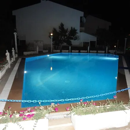 Hotel Rosalinda *