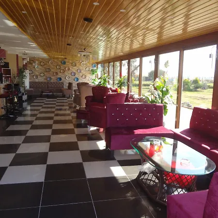 Rosalinda Hotel *
