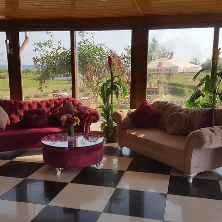 Rosalinda Hotel Gümüldür